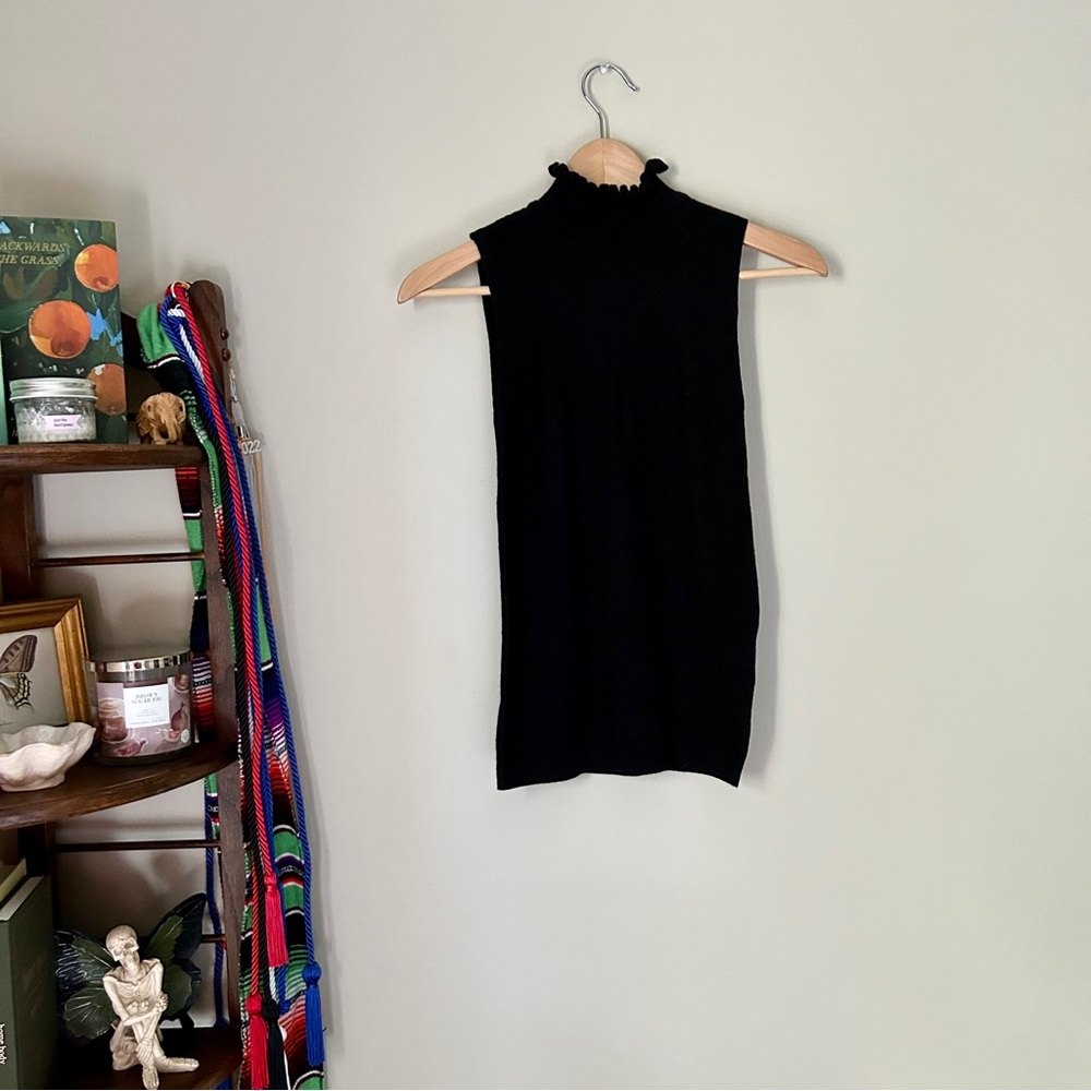 Black Sleeveless Sweater with Ruffle Turtleneck